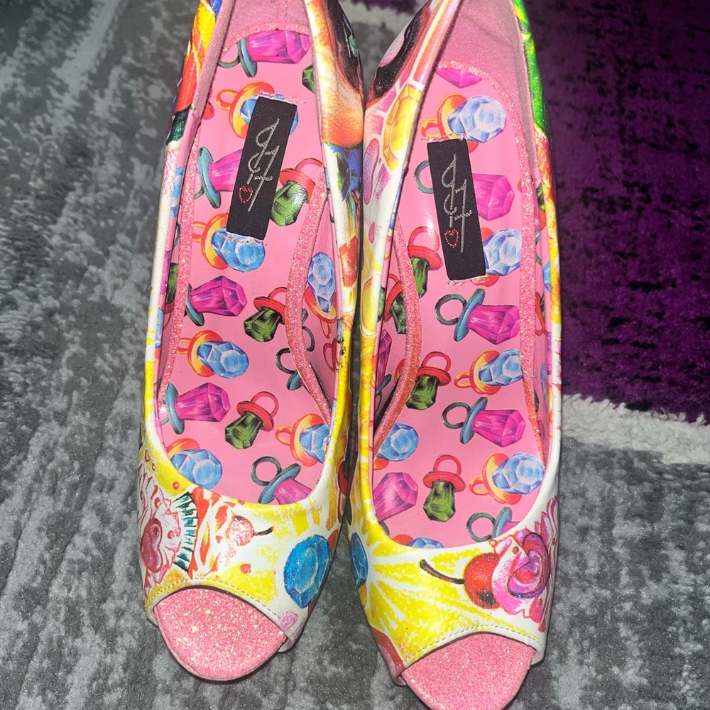 ❤️SOLD❤️ Iron Fist x Latisha Wood Sweets Heels - Picture 2 of 6